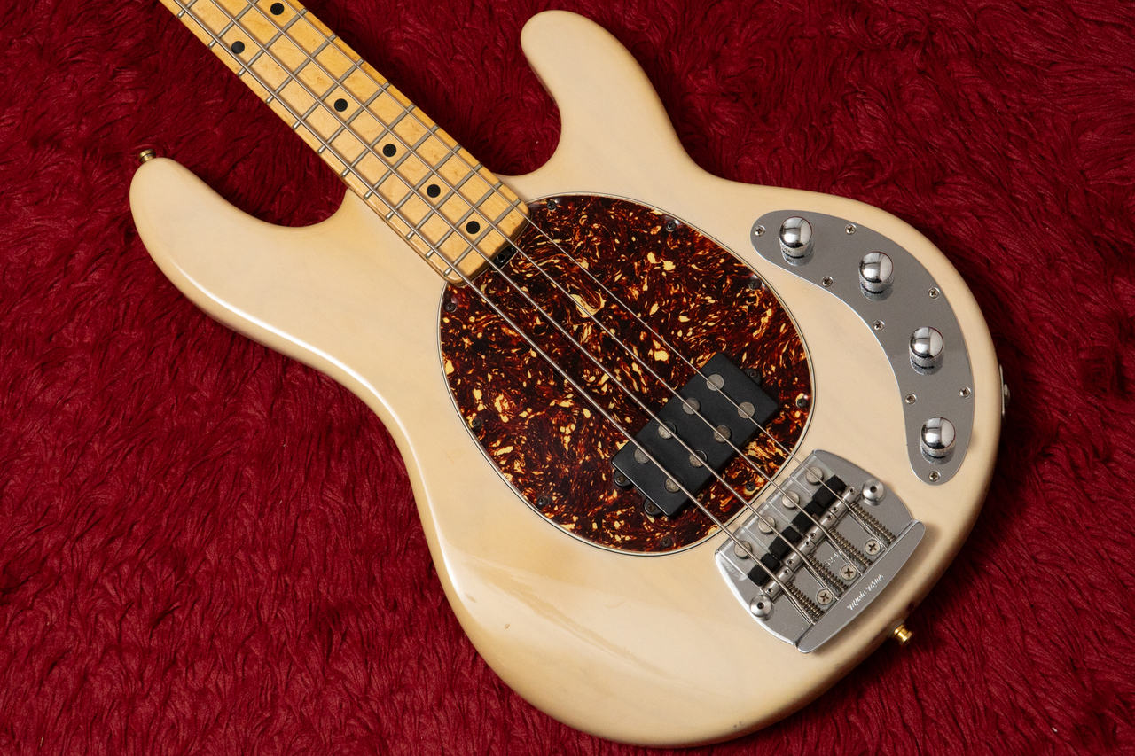 ERNIE BALL MUSIC MAN StingRay 3EQ Blonde 1992 4.385kg #35247【GIB
