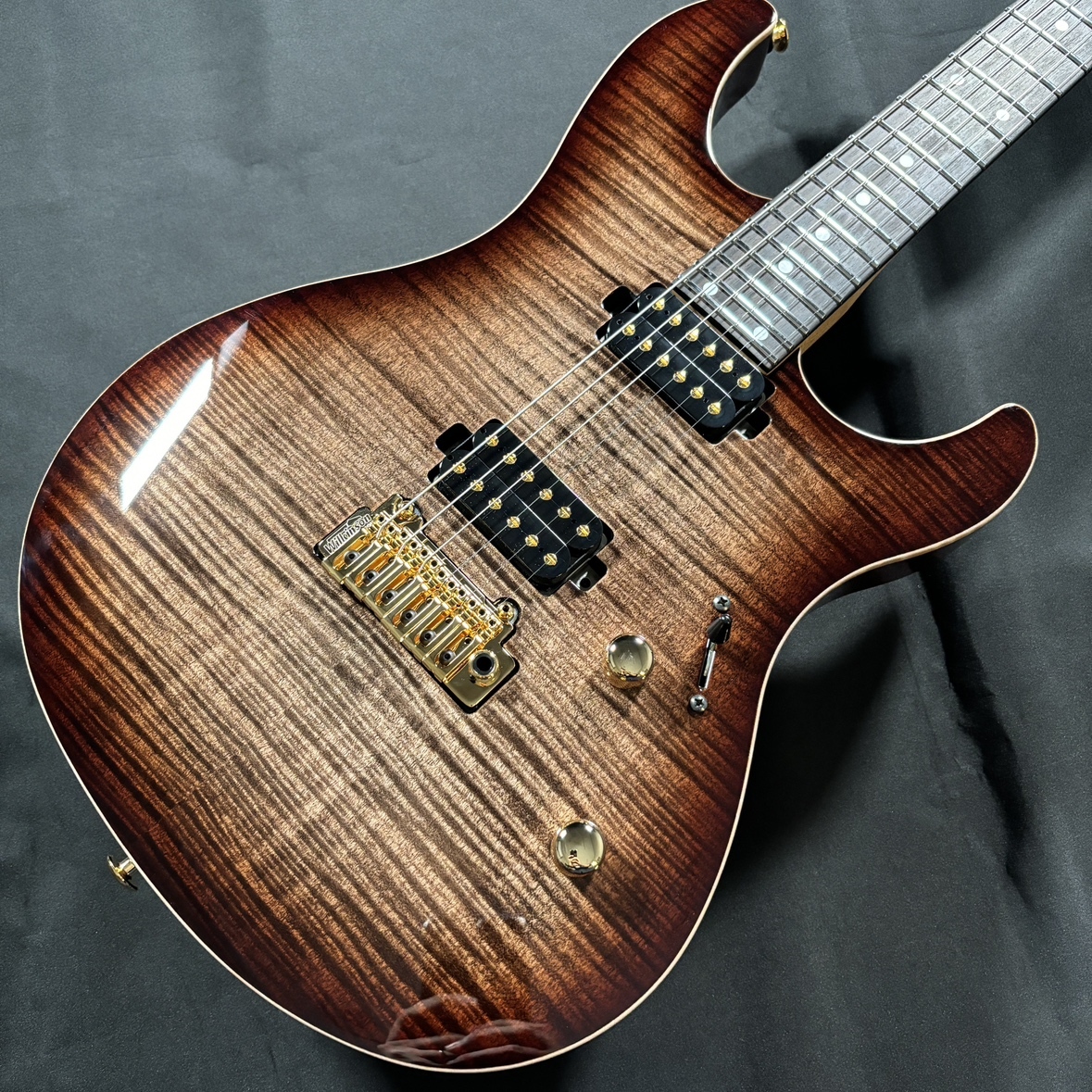 ギター Black Smoker FUTURA-S Black Cherry Burst Black Smoker FUTURA-S Black Cherry Burst