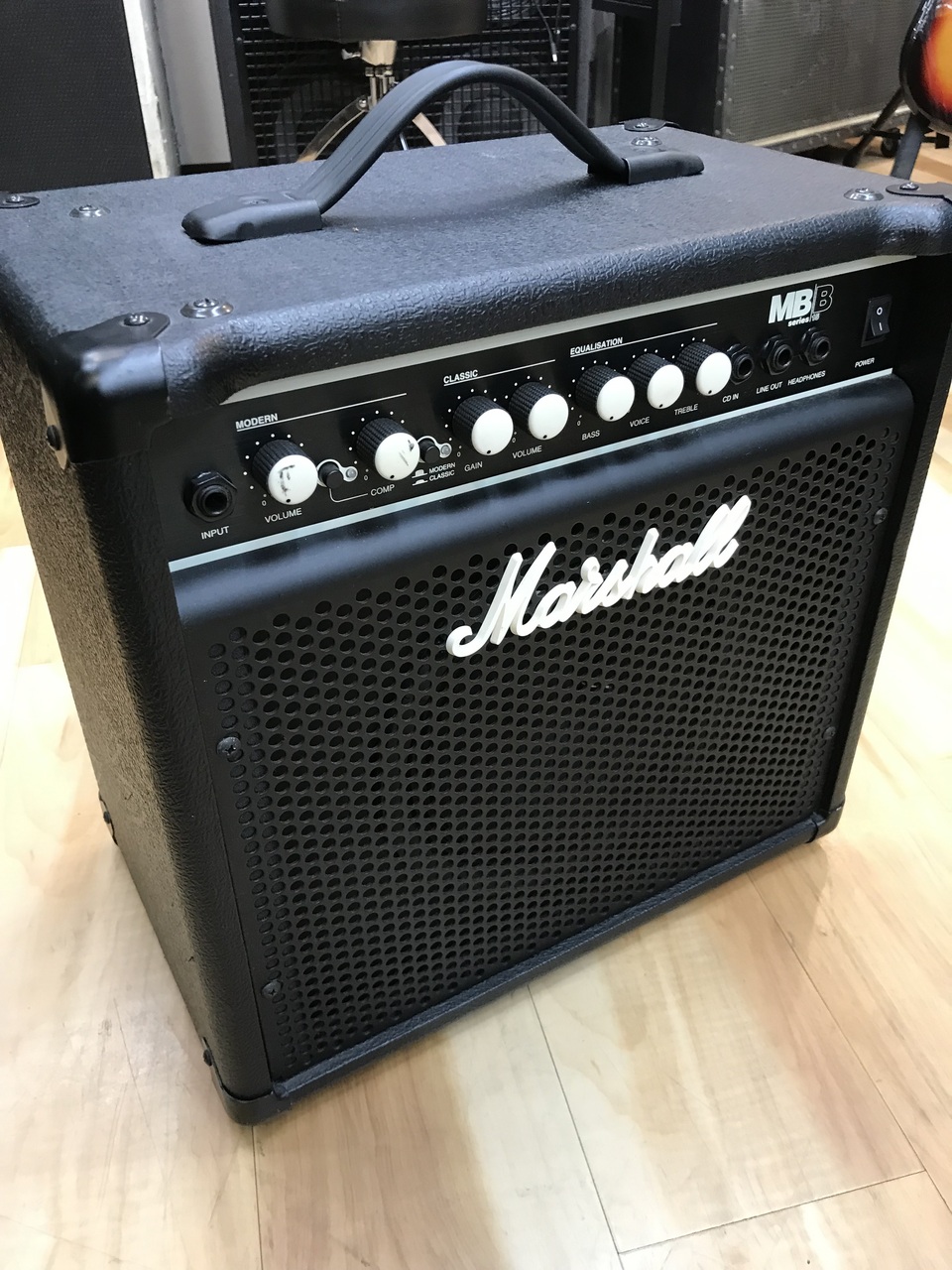 Amazon | Marshall ベースアンプコンボ 15W MB15 | ベースコンボ