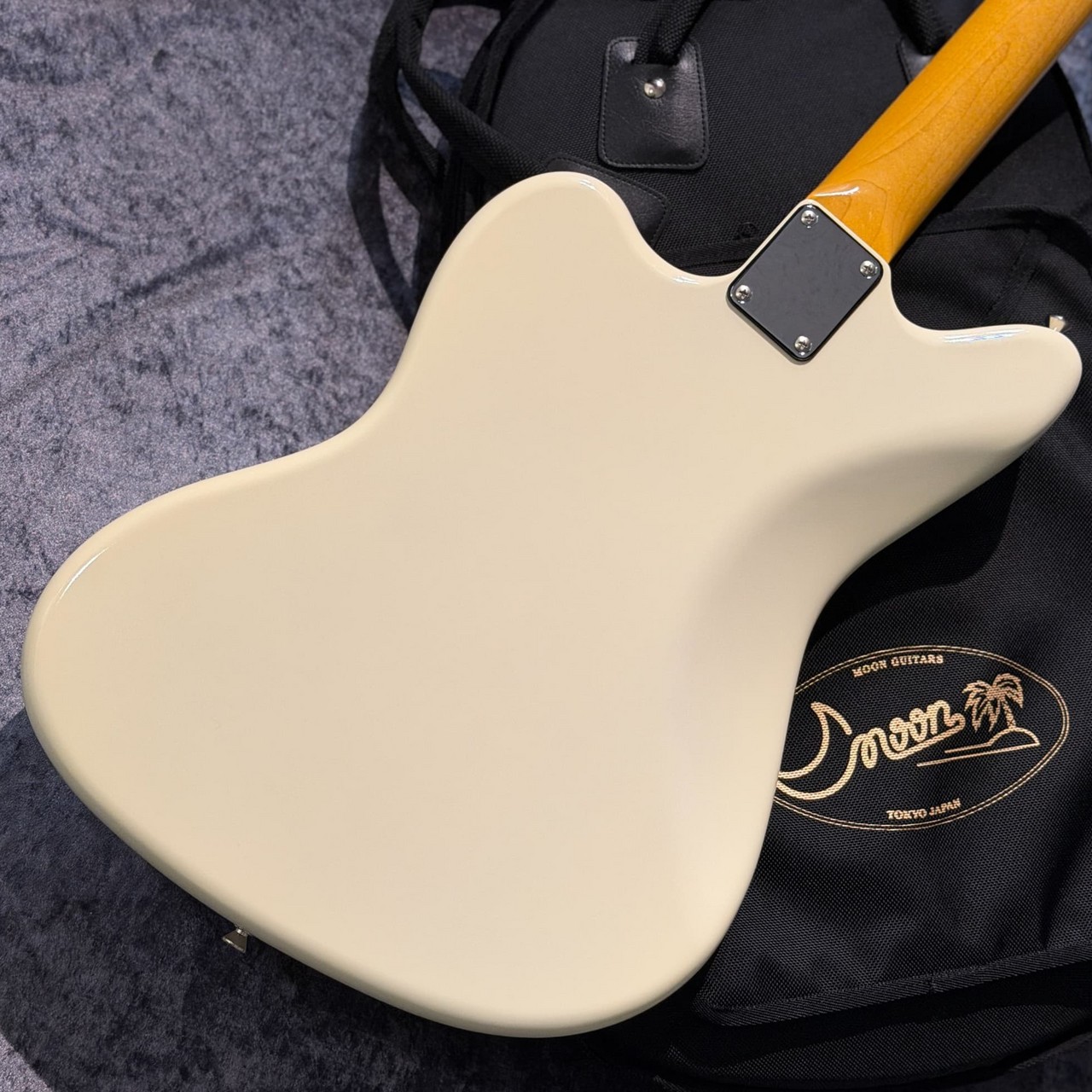 Moon JM-C ~White Blonde~ #59394【3.79kg】【ムスタングブリッジ
