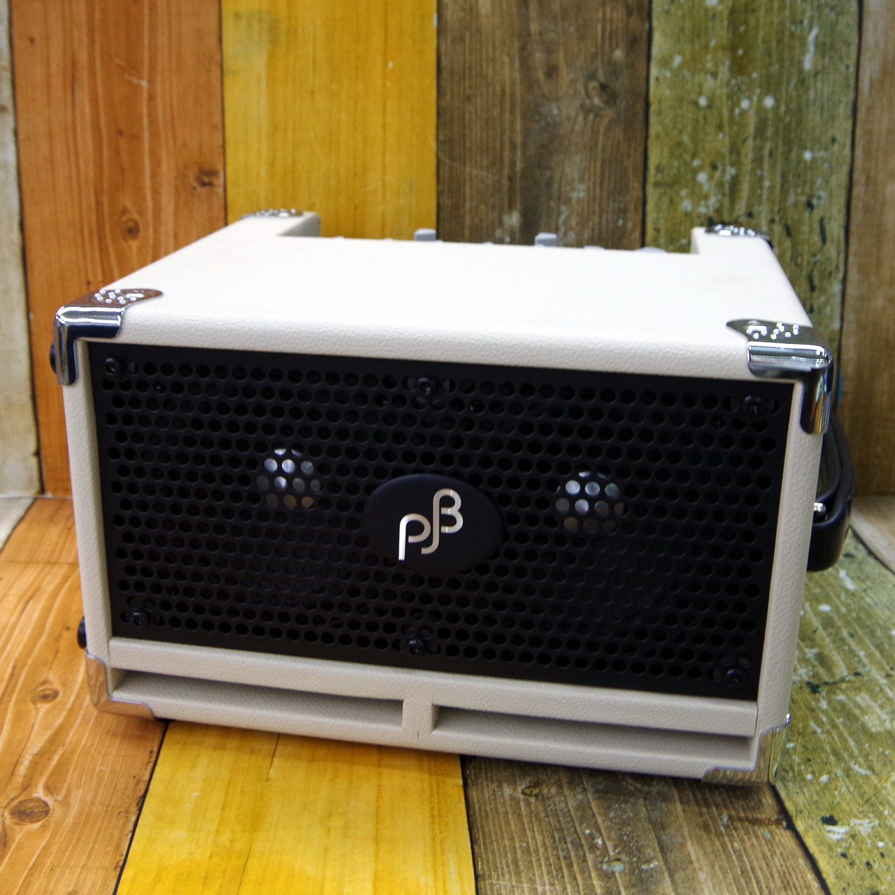 PHIL JONES Bass Cub Pro ホワイト Bass Cub Pro | PHIL JONES BASS