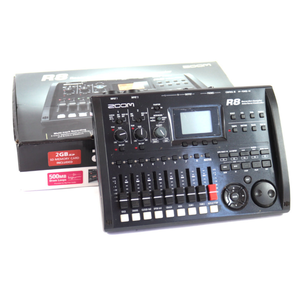 ZOOM R8 マルチトラックレコーダー/USBオーディオインタフェース