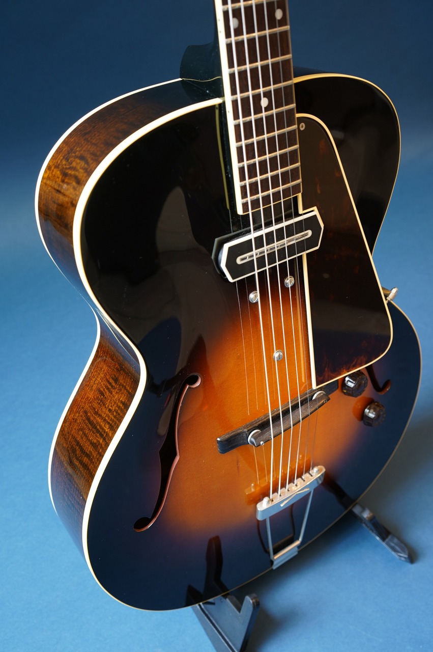 Archtop Tribute Custom ATC150CC（中古/送料無料）【楽器検索デジマート】