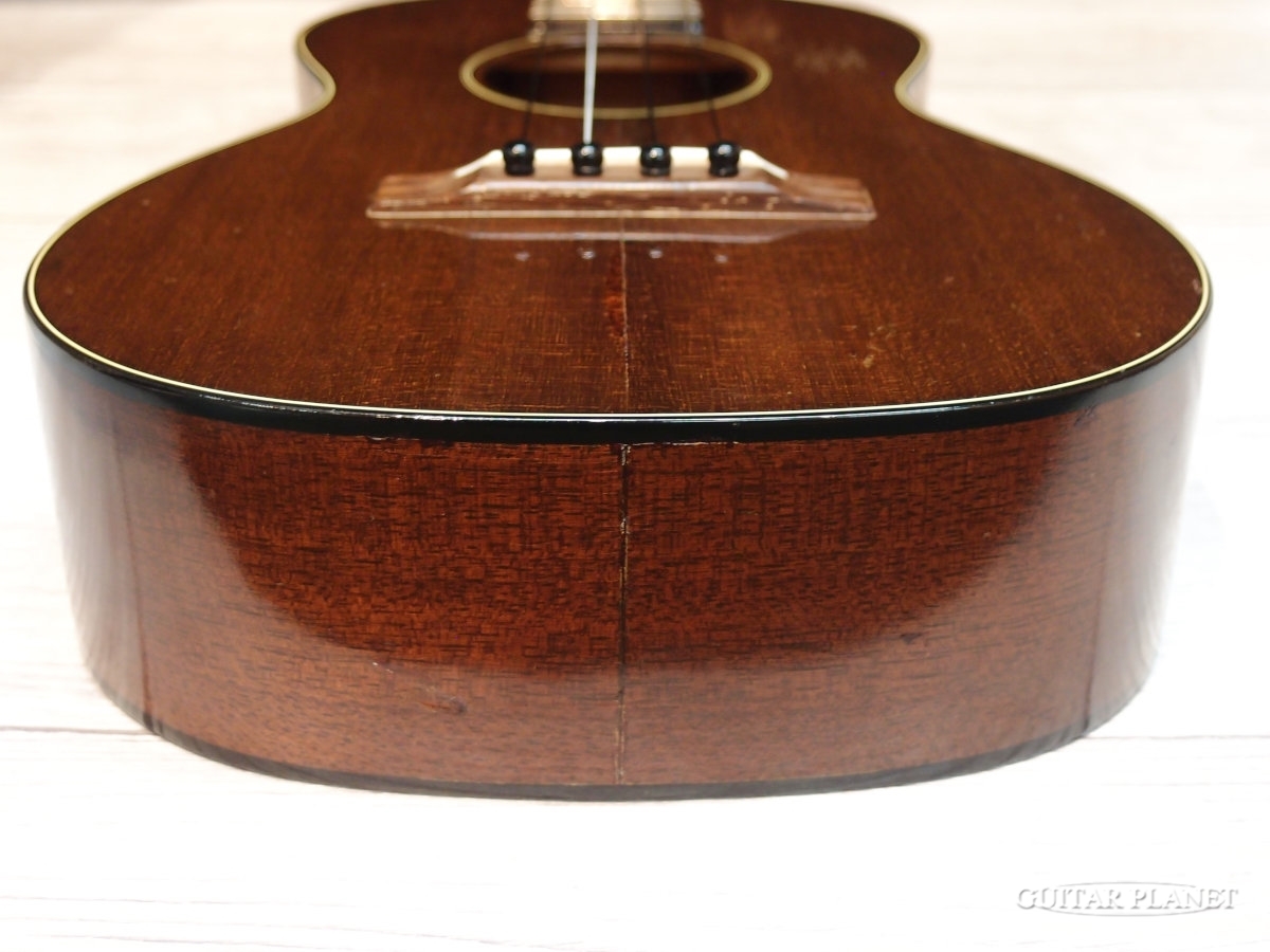 Martin Style-1T Tenor 【1960年代頃ビンテージ】【テナー/マホガニー】【24回金利0%対象】【送料込】（ビンテージ /送料無料）【楽器検索デジマート】