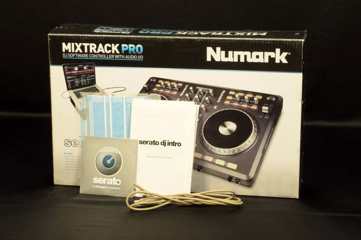 Numark MIXTRACK PRO 本体 中古（箱、USBケーブル有り） Numark MIXTRACK PRO 本体 中古（箱、USBケーブル有り） Numark