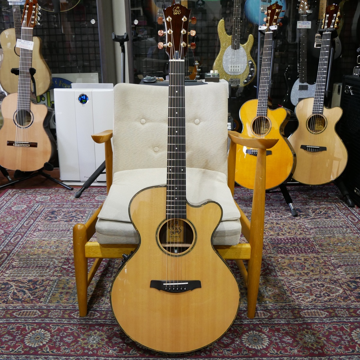 Crews Maniac Sound ES-1500C / Natural 【抜群の演奏性を誇るCREWSの