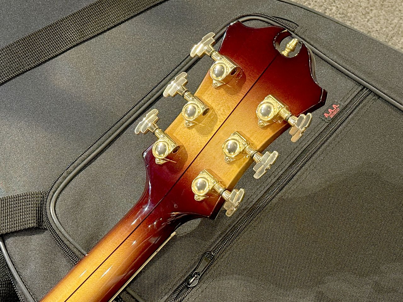 D'Angelico Angelica New Yorker（中古）【楽器検索デジマート】