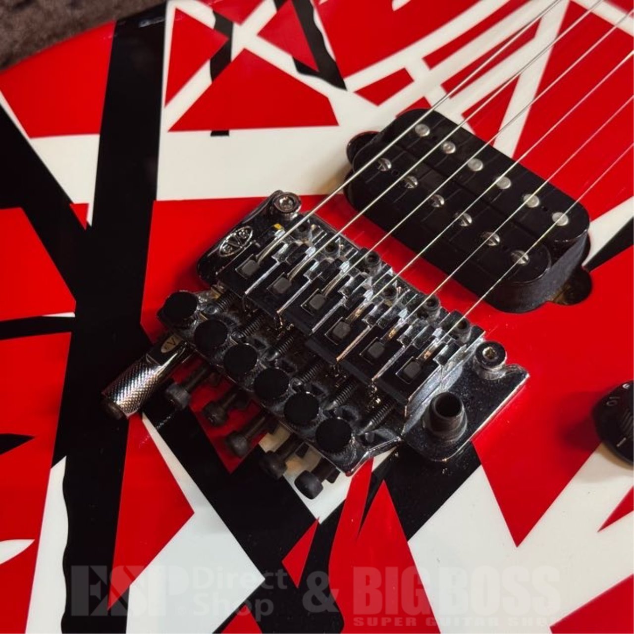EVH Striped Series Red with Black Stripes（中古/送料無料）【楽器