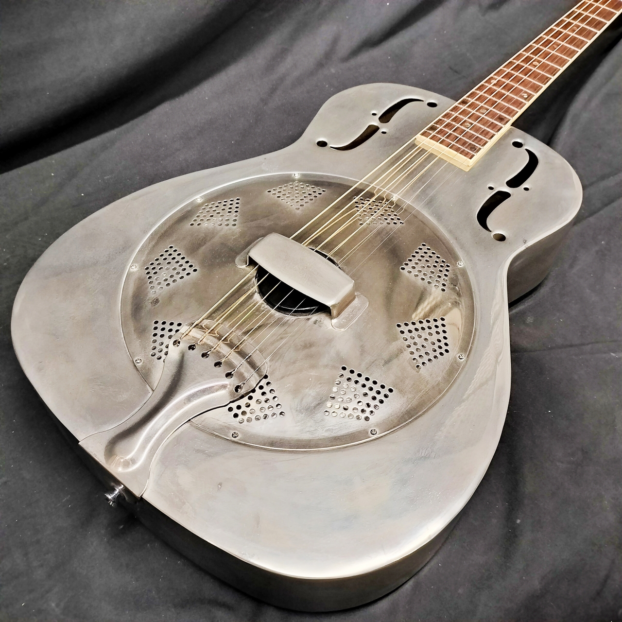 Antique Noel ARG-700 (アンティークノエル リゾネーターギター