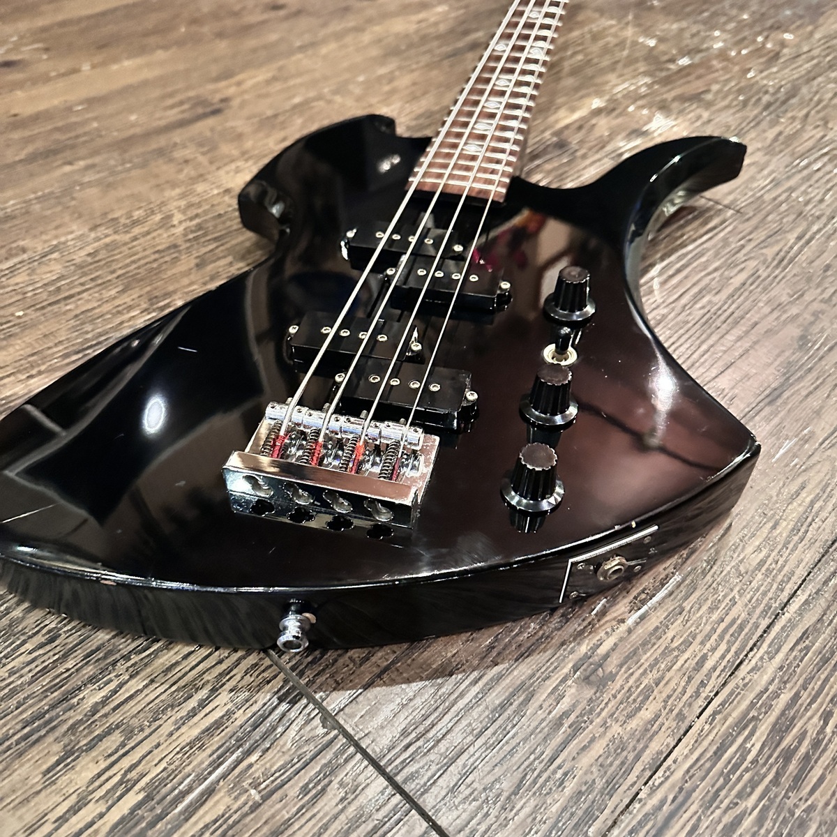 FERNANDES MB-65 モッキンバードタイプ Electric Bass（中古/送料無料