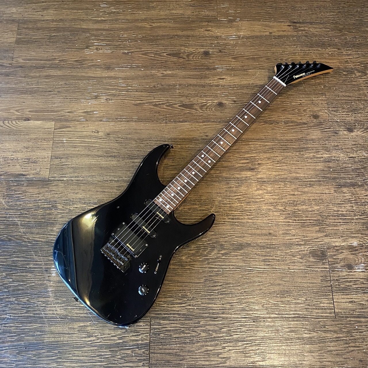 フェルナンデス FERNANDES リミテッドエディション エレキギター