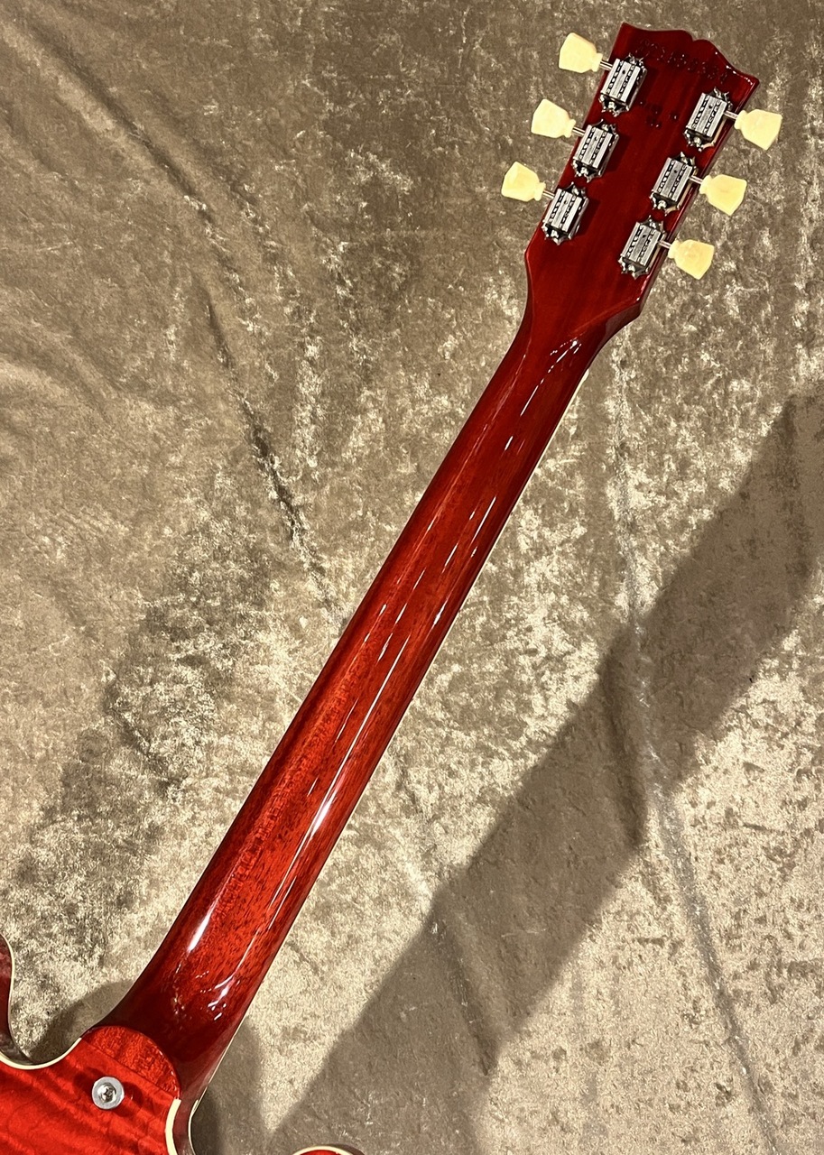 ギター 値下げします Gibson 【NEW】 ES-335 Figured Sixties Cherry sn221650334