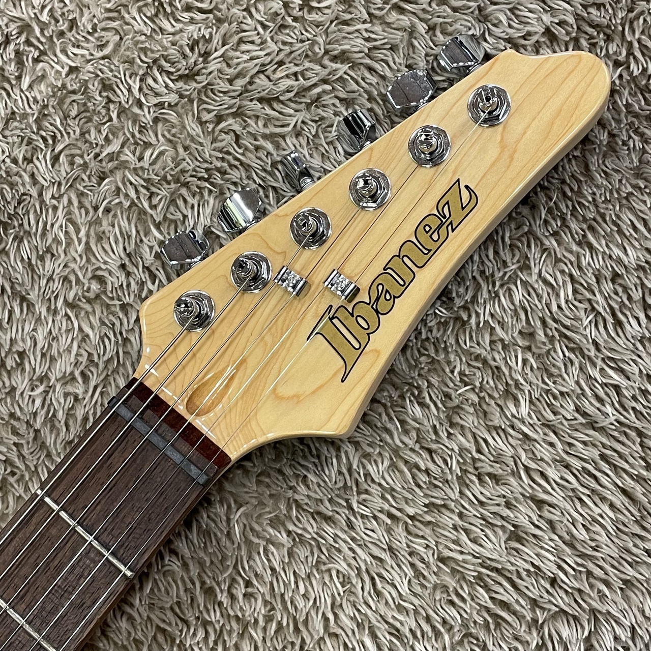 Ibanez ( アイバニーズ ) / AZES40-MGR ケース付 楽器/器材 エレキ