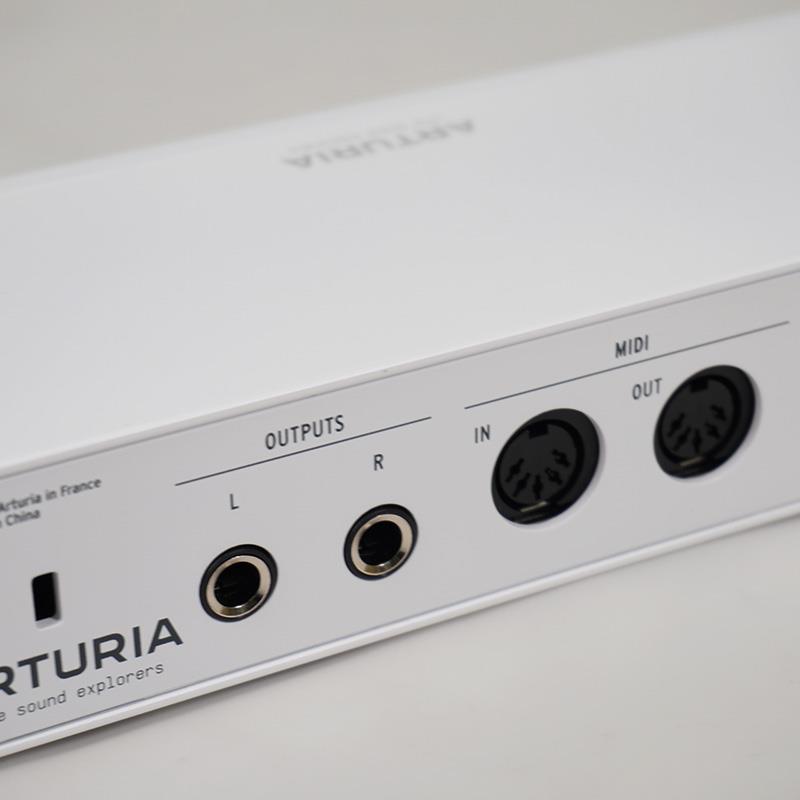 Arturia USED 中古 MINIFUSE 2 WH (アートリア)(オーディオ