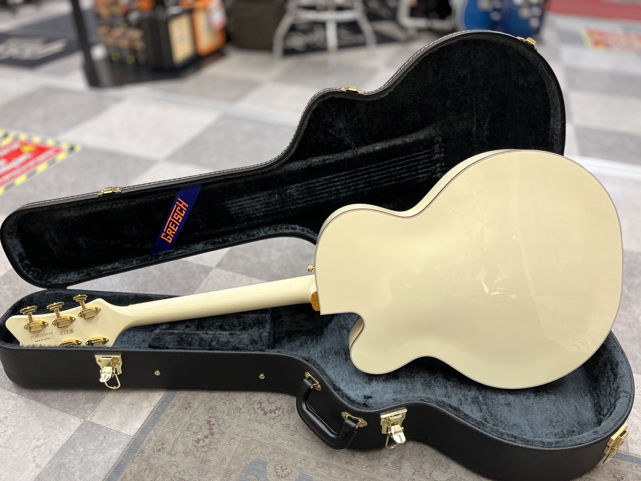 Gretsch G6136-55 VS Vintage Select Edition '55 Falcon 2023年