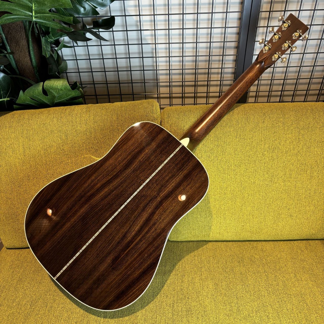 Martin Martin D-28 Standard アコースティックギター 【新品