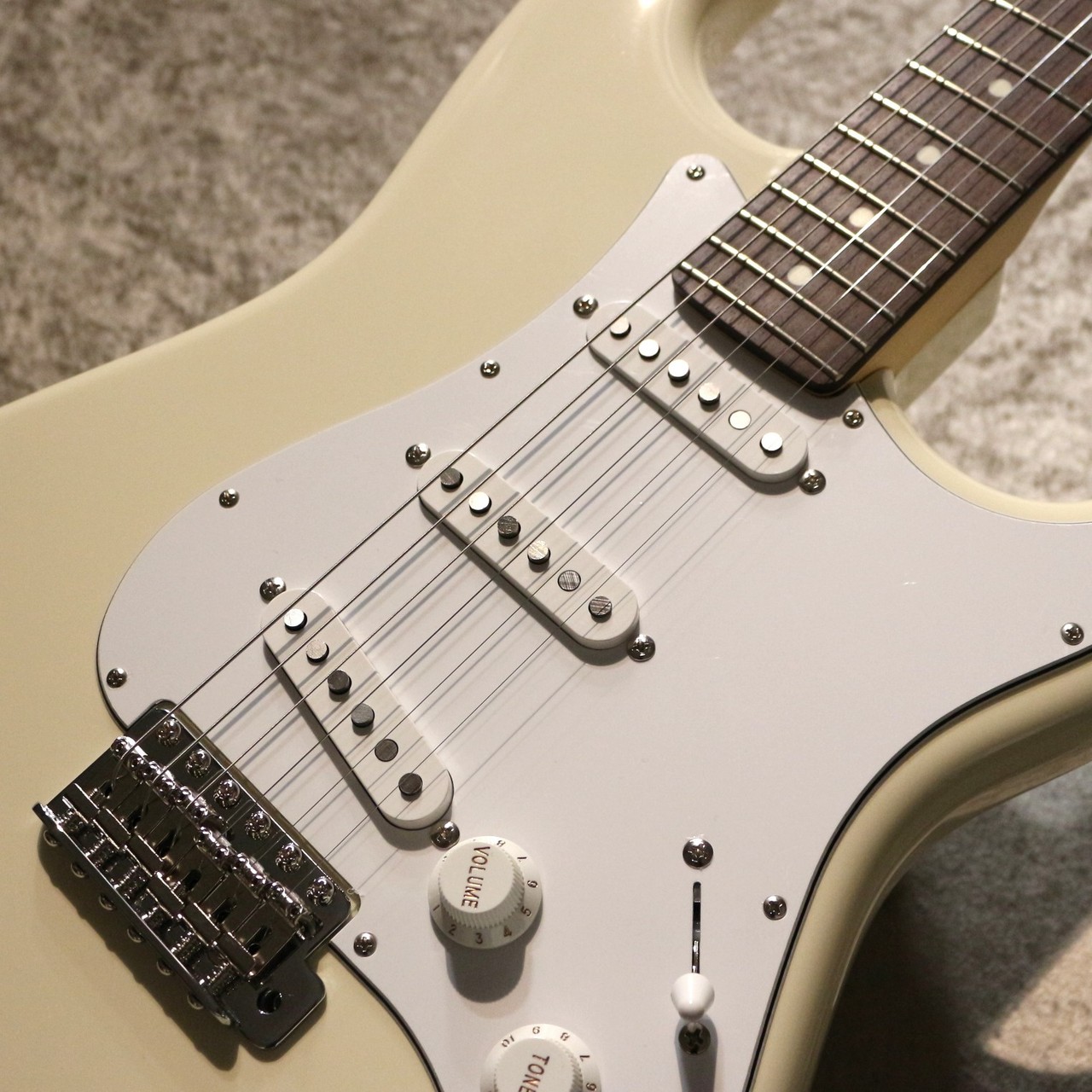FUJIGEN BCST10RBD 美品 値下げ！ FUJIGEN(FGN) 【軽量!!】BCST100RBD ~Vintage White~ #H240178