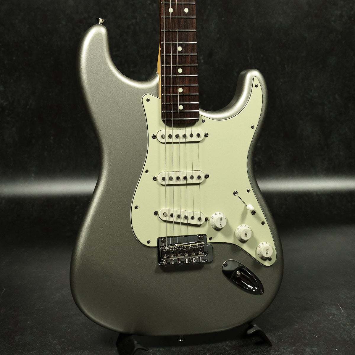 Fender Made in Japan FSR Collection Hybrid II Stratocaster