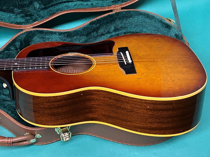 Gibson LG-1 CS（ビンテージ）【楽器検索デジマート】