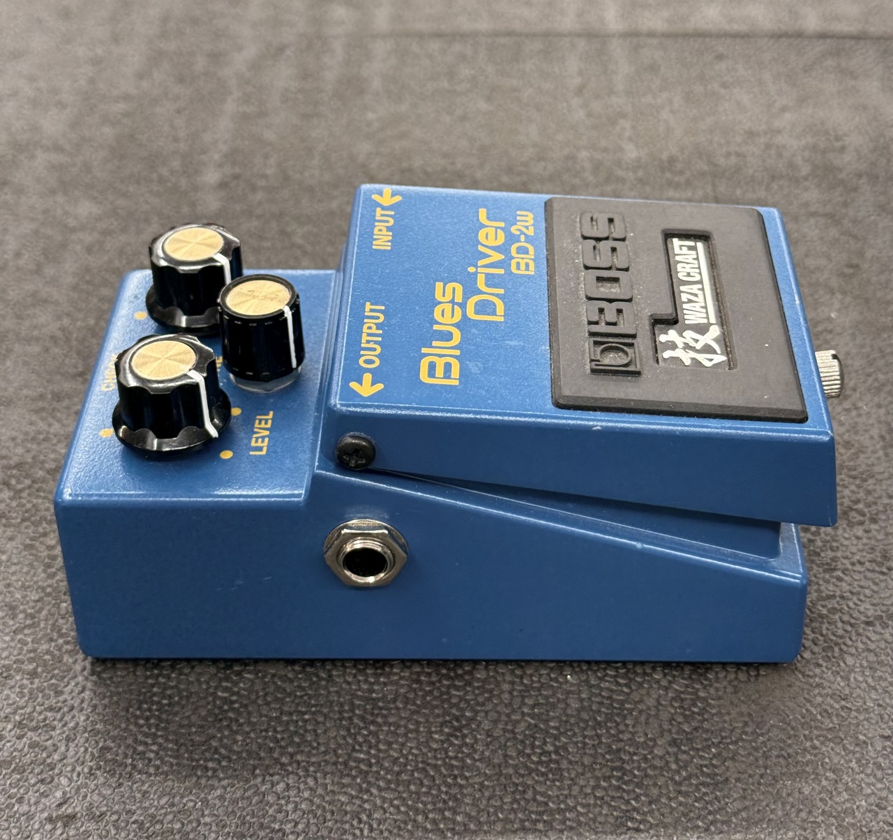 BOSS Blues Driver BD-2w waza 技　新品未使用 Amazon.com: Boss BD-2W Blues Driver Waza Craft Special