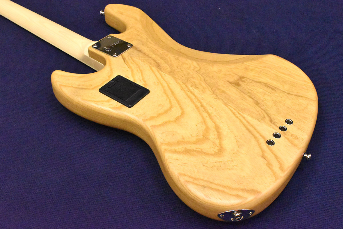 サイアー　ベース　Ｖ7 ash 即納可能】Sire(サイアー) V7 Vintage Ash 5st 2nd Generation / White