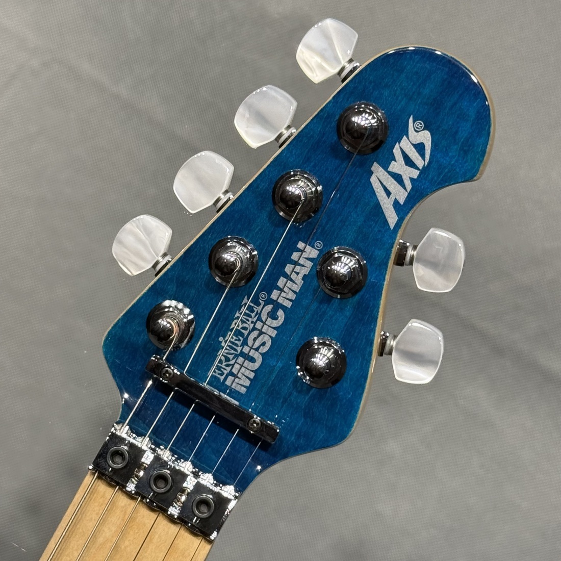 MUSIC MAN 【約3.1kg】（新品特価）【楽器検索デジマート】