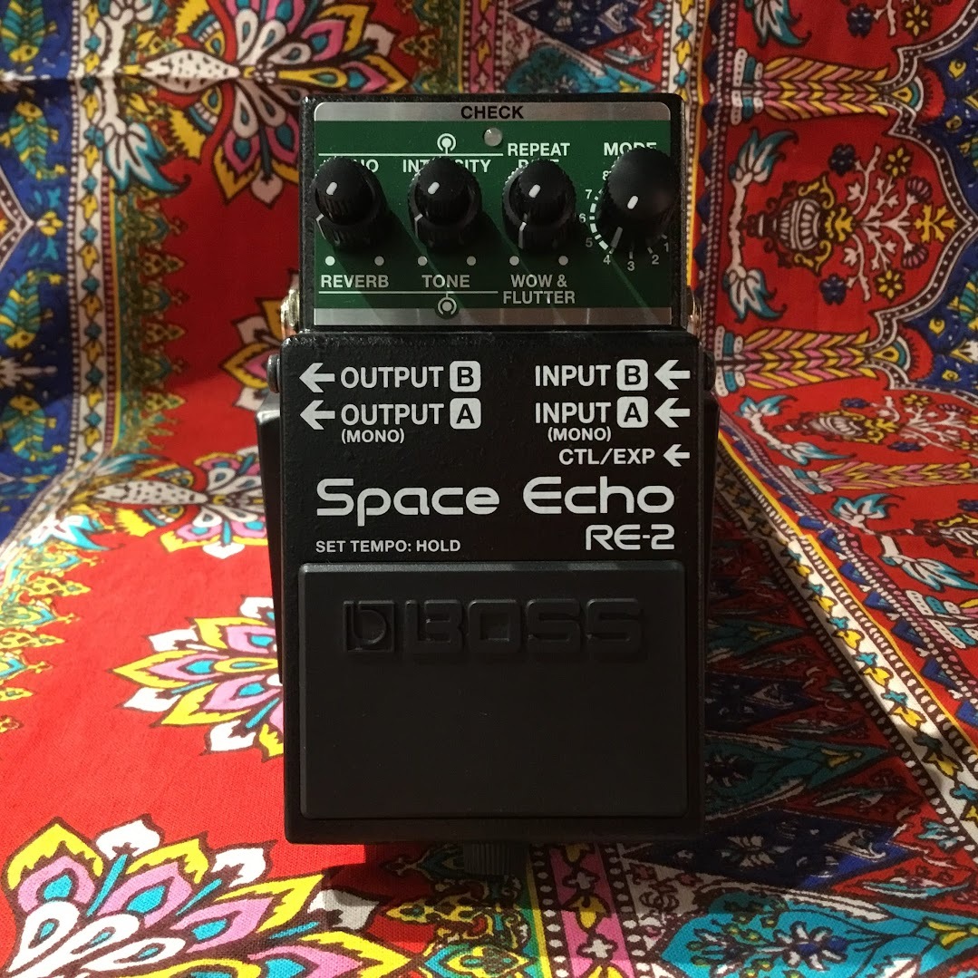 BOSS SPACE ECHO RE-202（来年7月までの保証残） - エフェクター