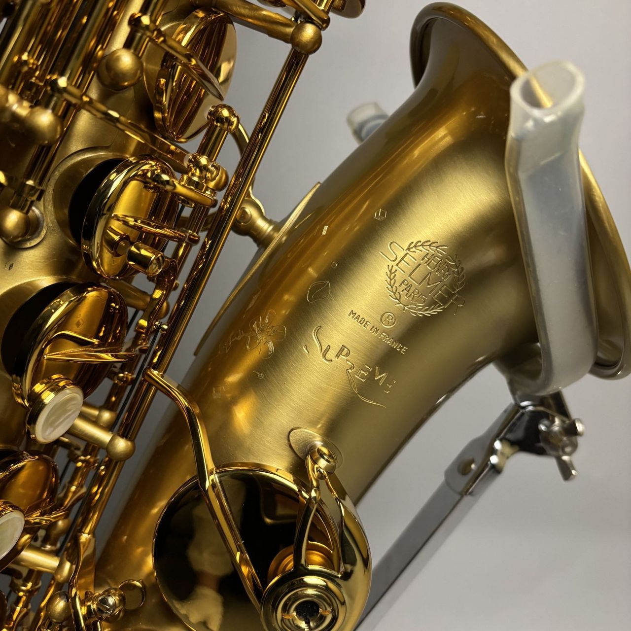 H. Selmer Supreme ブラッシュドサテン ゴールドラッカー仕上げ アルト