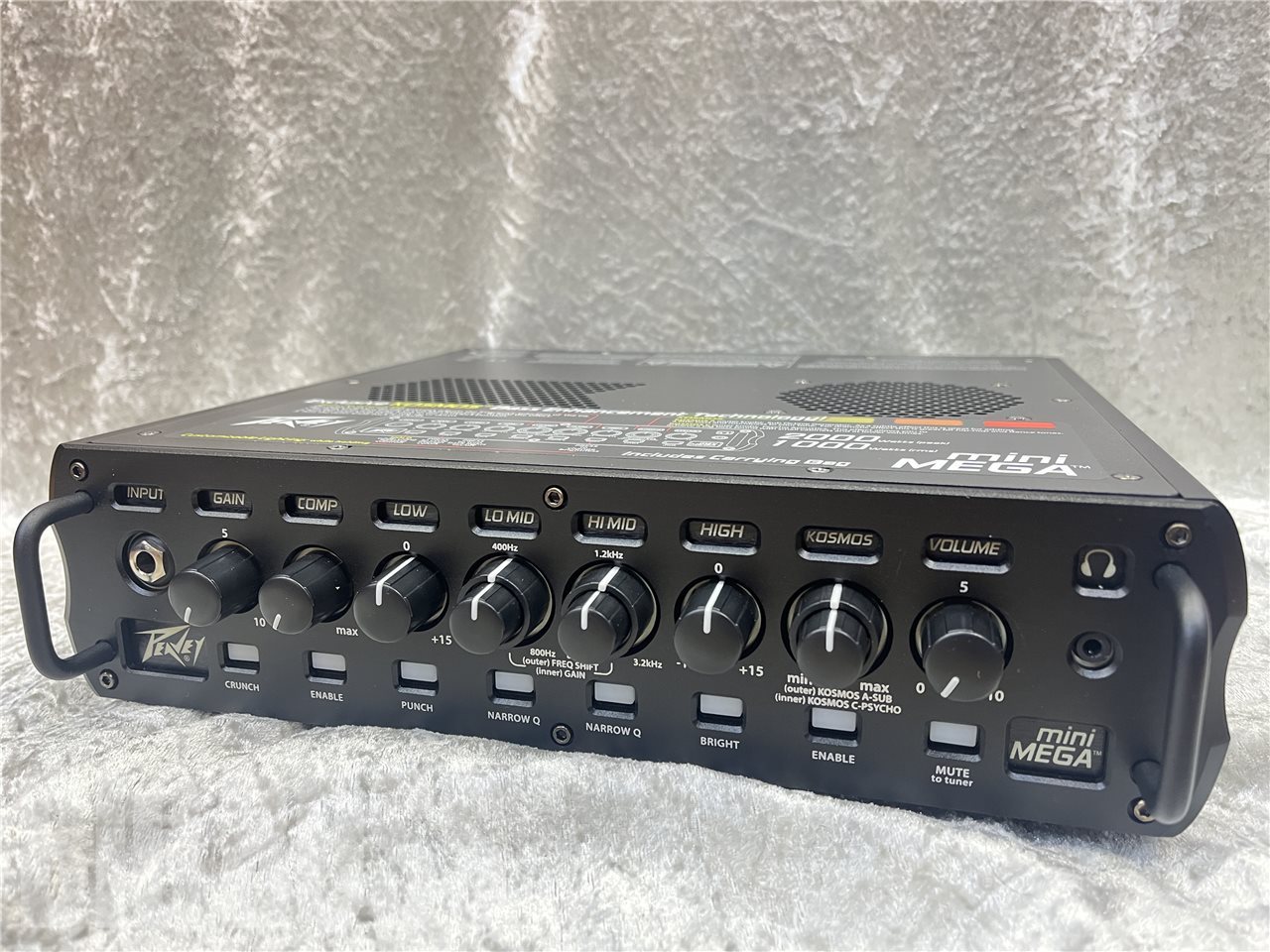 【値下げ交渉あり】peavey mini mega1000 MiniMEGA™ 1000-Watt Mini Bass Amp Head - Peavey
