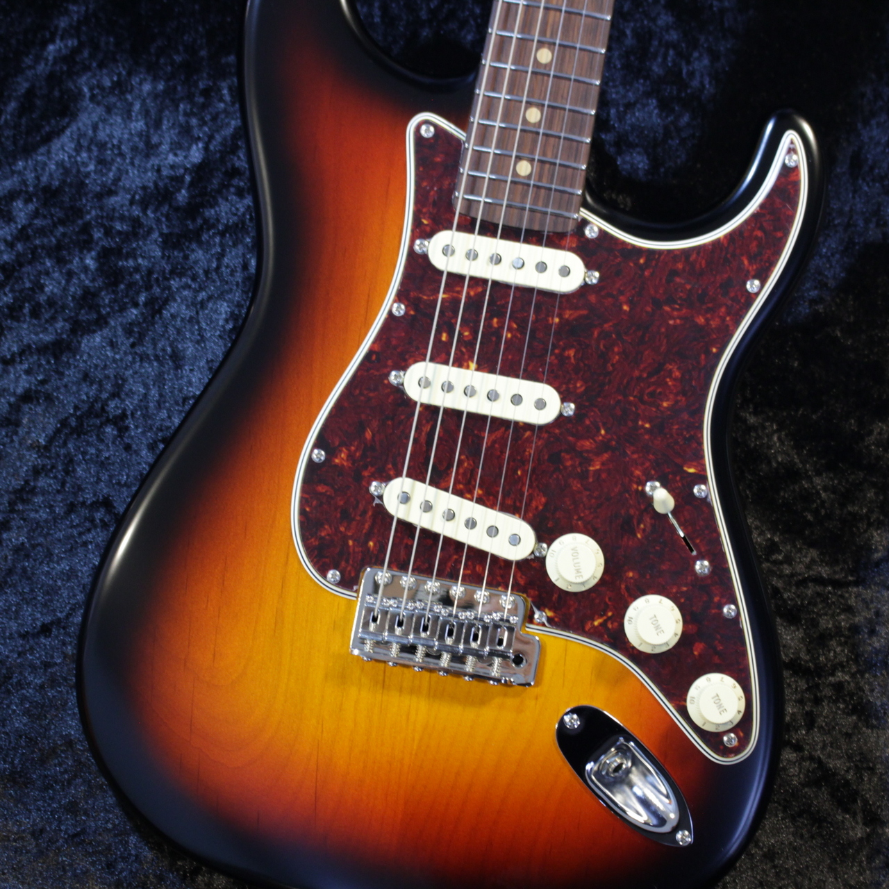 FREEDOM CUSTOM GUITAR RESEARCH O.S.Retro Series ST 3S 22F Alder