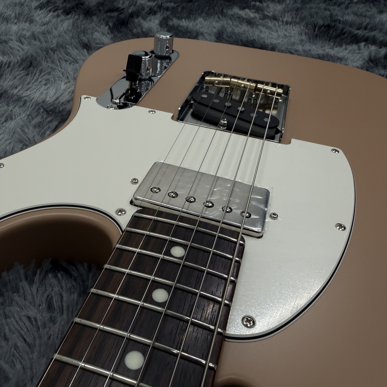 Fender Made in Japan FSR Hybrid Ⅱ Telecaster HS / Satin Sahara