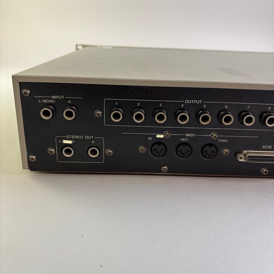 AKAI S3000XL（中古/送料無料）【楽器検索デジマート】