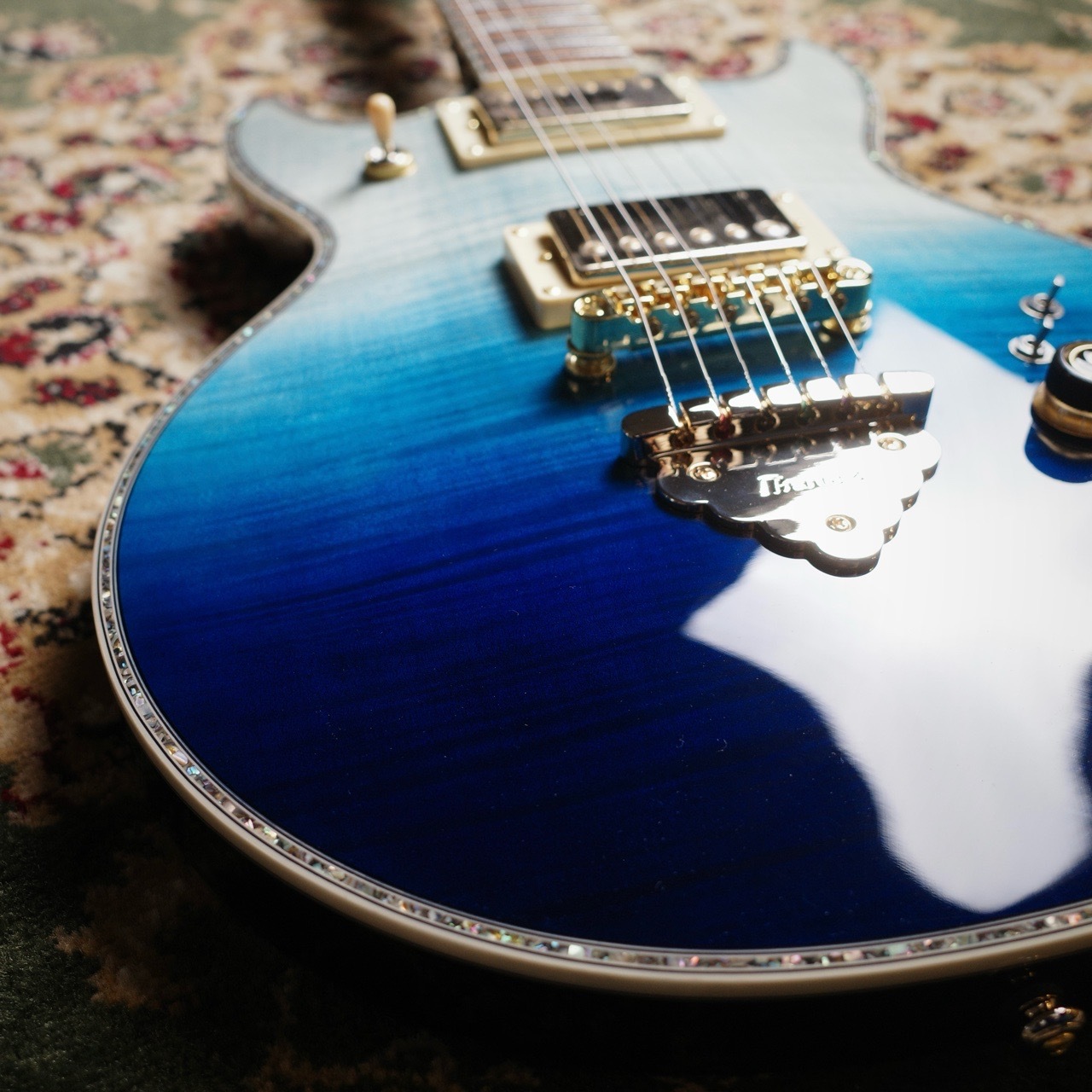 Ibanez AR420 Transparent Blue Gradation 国内未発売 エレキ Ibanez AR420 Transparent Blue Gradation 国内未発売 エレキ