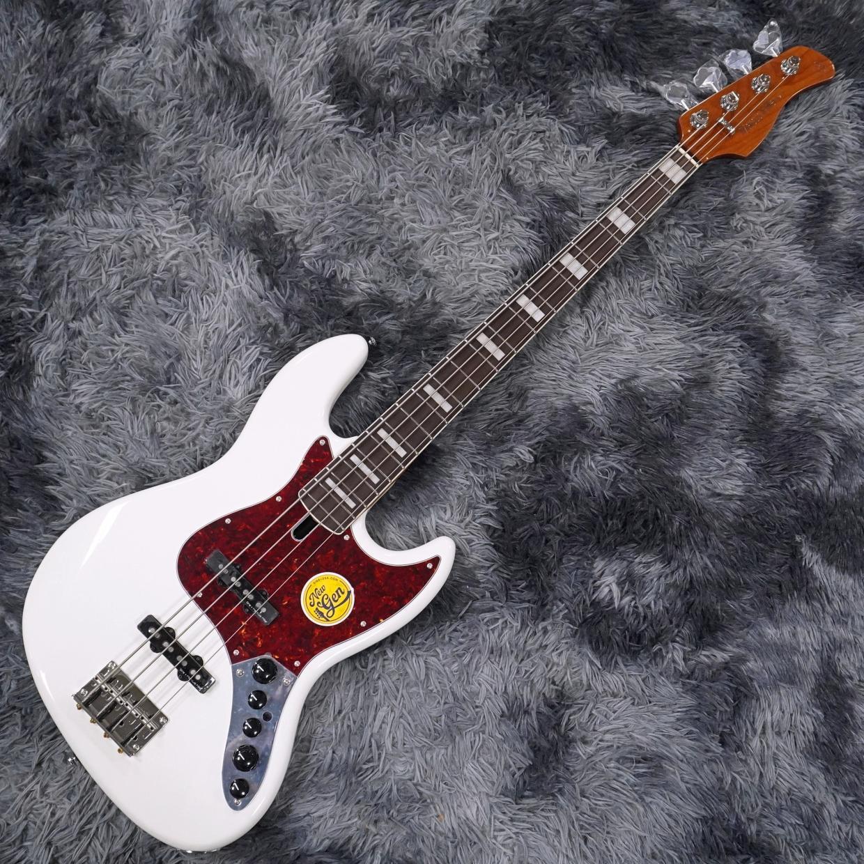 Sire Marcus Miller V7 New Gen 4-String Antique White（新品/送料
