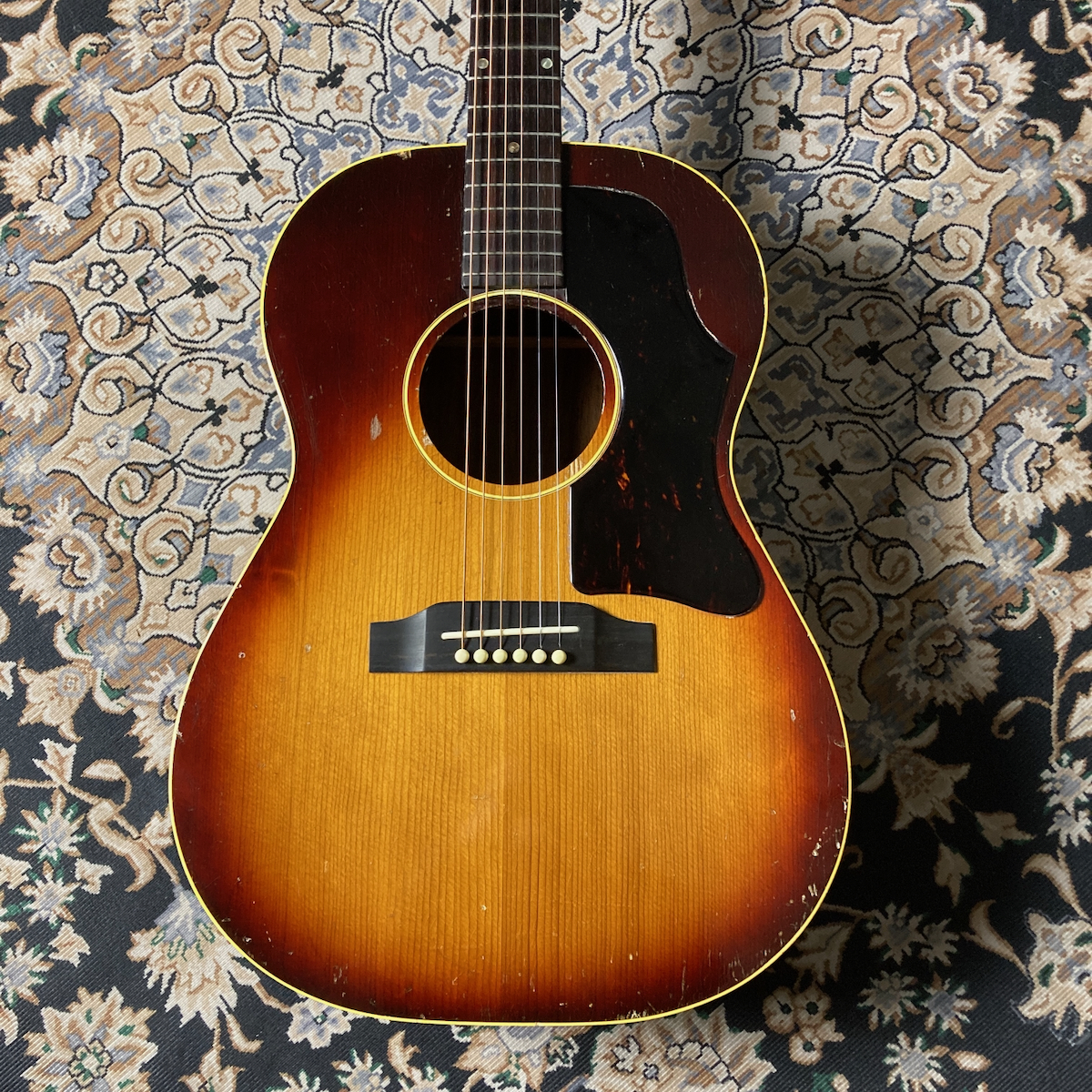 Gibson LG-1 1964 w/ K&K Pure Mini（ビンテージ）【楽器検索デジマート】