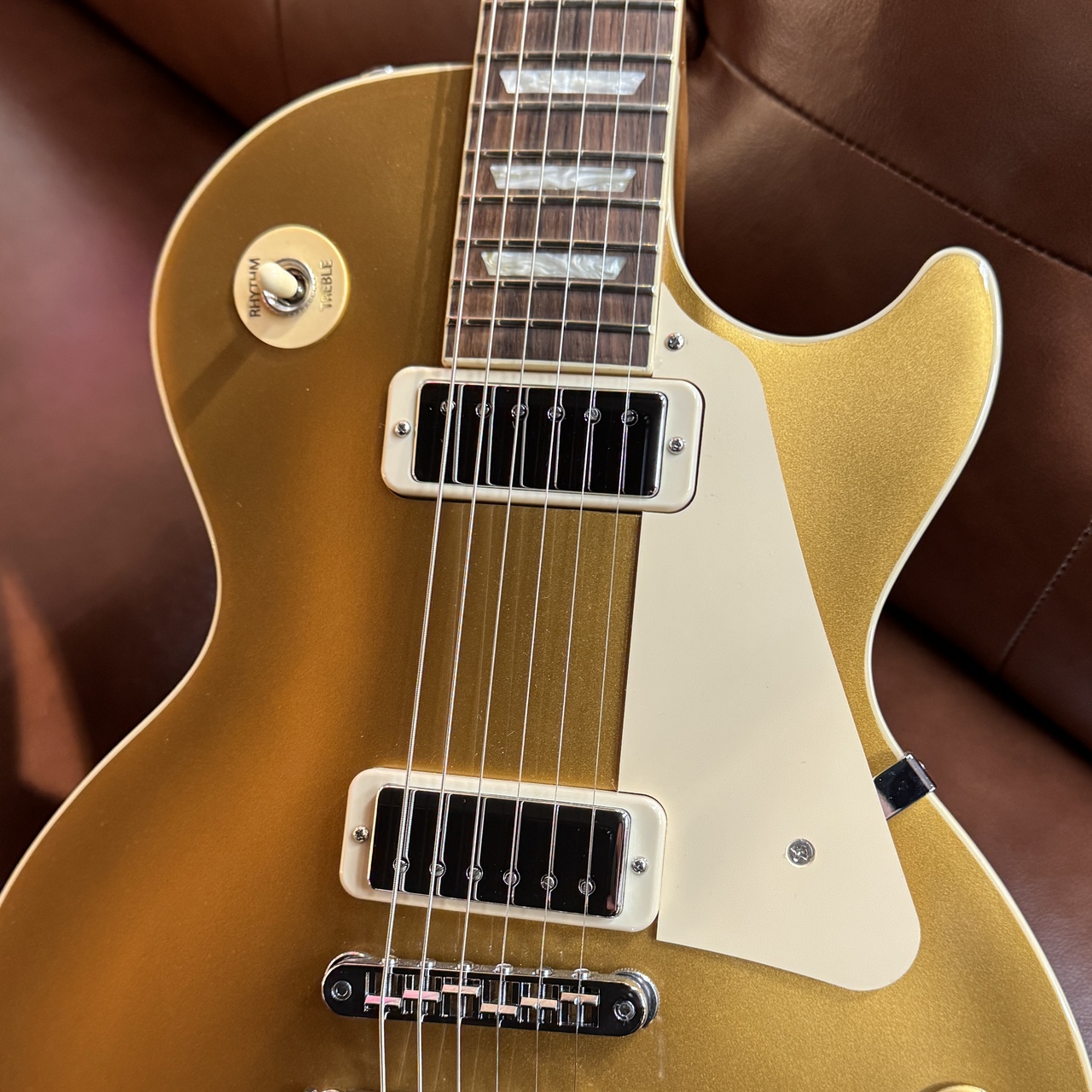 Gibson 【70sリアルウェイト‼】Les Paul Deluxe 70s Gold Top 