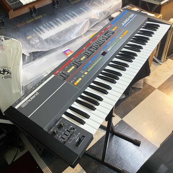 Roland JUNO-106（ビンテージ）【楽器検索デジマート】