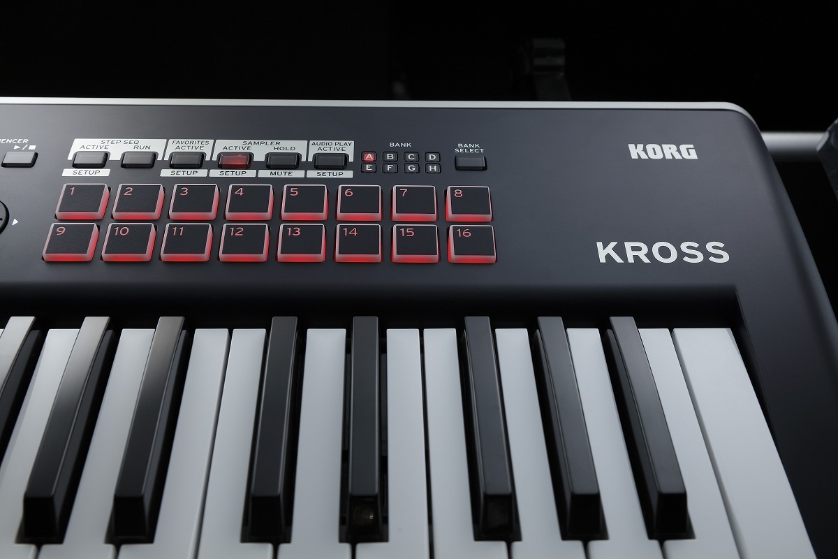 極美品！KORG KROSS 61鍵 シンセサイザー mt0067775_m.jpg