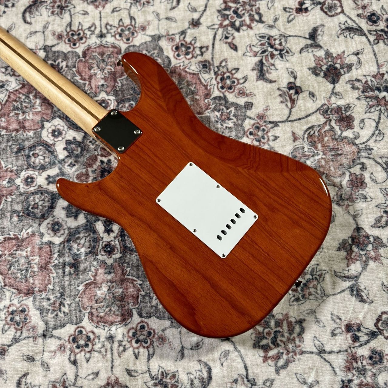 Tsubasa Guitar Workshop THE LUCY SPOLT/ASH/M Natural S/N