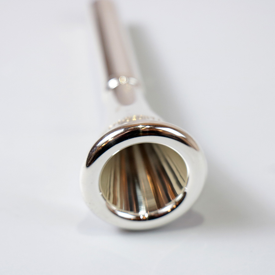 アレキサンダー 8番 フレンチホルンマウスピース 箱無しのため数量限定特価】フレンチホルンマウスピース Alexander