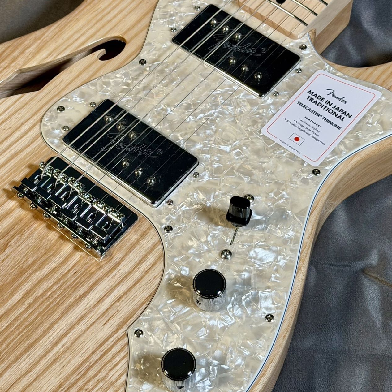 Fender Made in Japan Traditional 70s Telecaster Thinline Maple