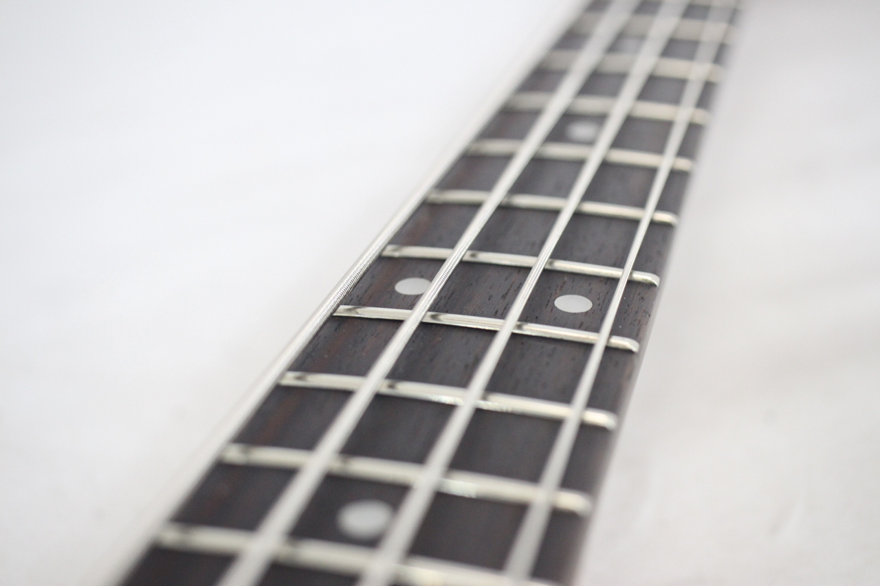 VOX（ヴォックス） APACHE1　中古　取扱説明書など在り VOX APACHE-1B Apache-I Bass White【横浜店】（中古/送料無料