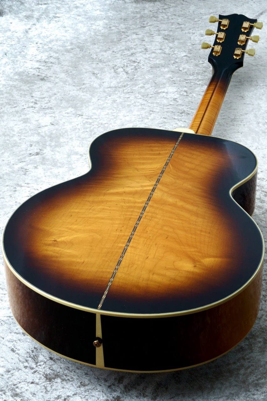 Gibson Custom Shop Murphy Lab 1957 SJ-200 Vintage Sunburst Light