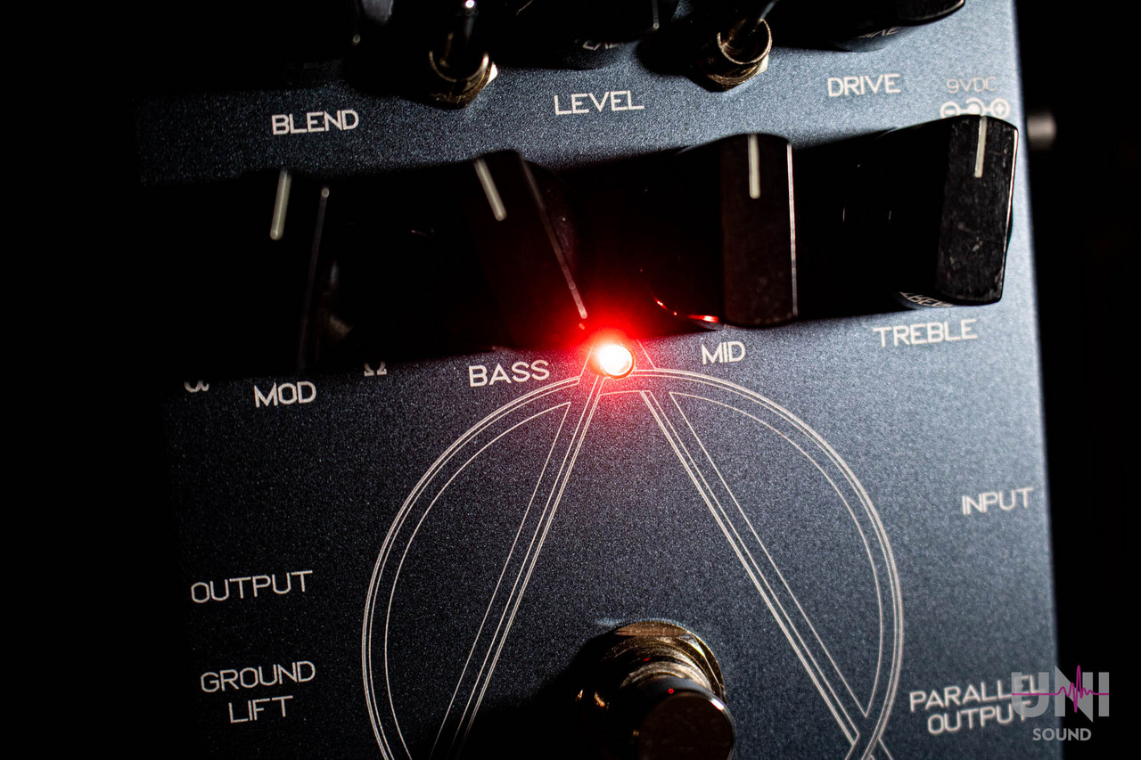 Darkglass Electronics ALPHA. OMEGA 中古品 Darkglass Electronics ALPHA・OMEGA（中古）【楽器検索デジマート】