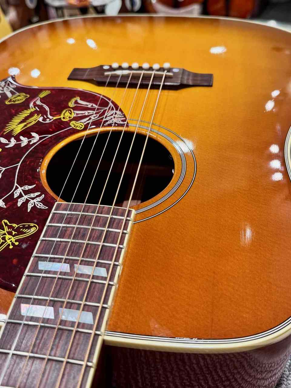 Gibson Hummingbird ~Heritage Cherry Sunburst~ 【2017 Model】（中古