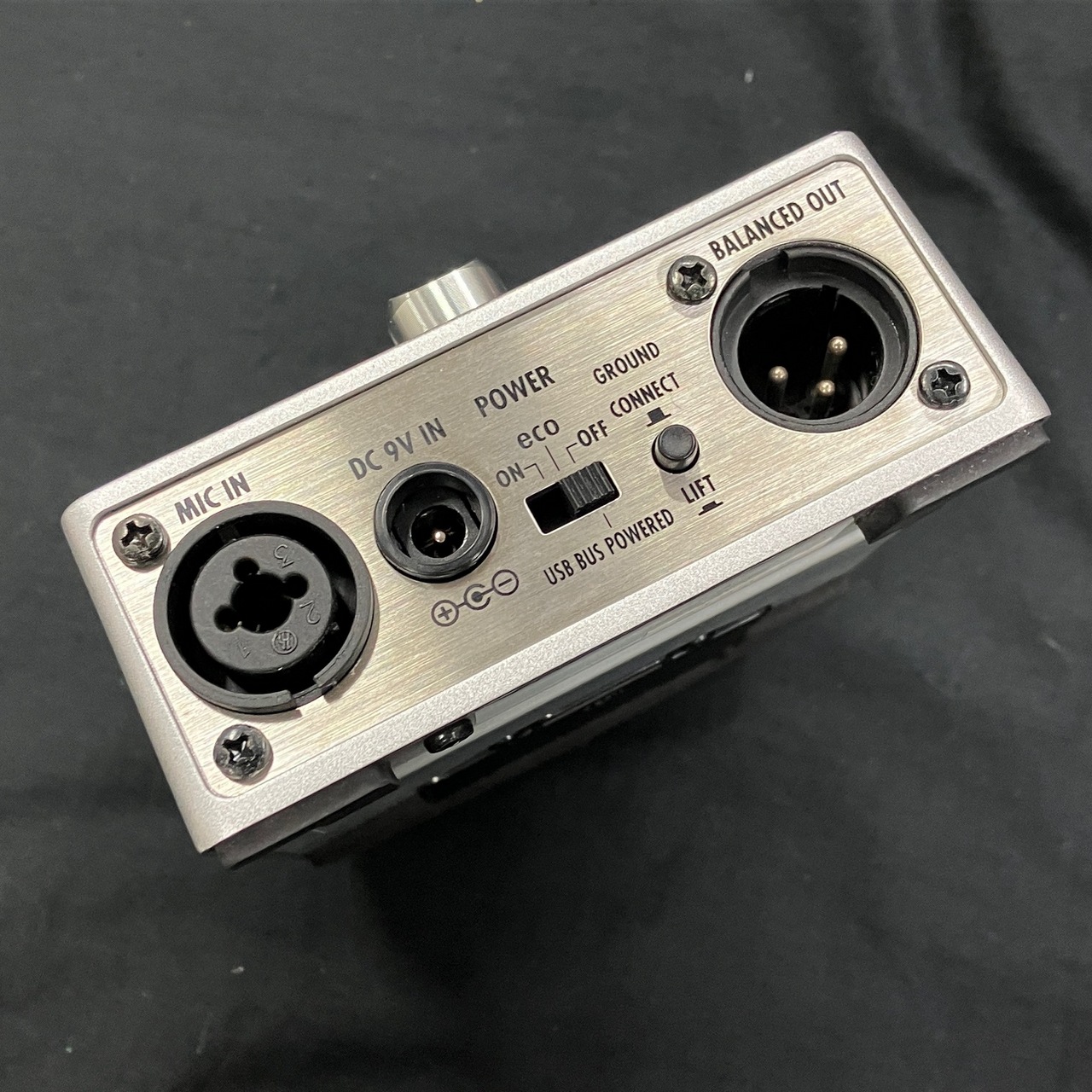 【中古品】ZOOM A3 ZOOM A3 Pre-Amp & Effects for Acoustic Guitar（中古）【楽器