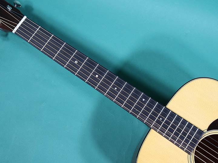 Martin D-18 STANDARD （新品）【楽器検索デジマート】