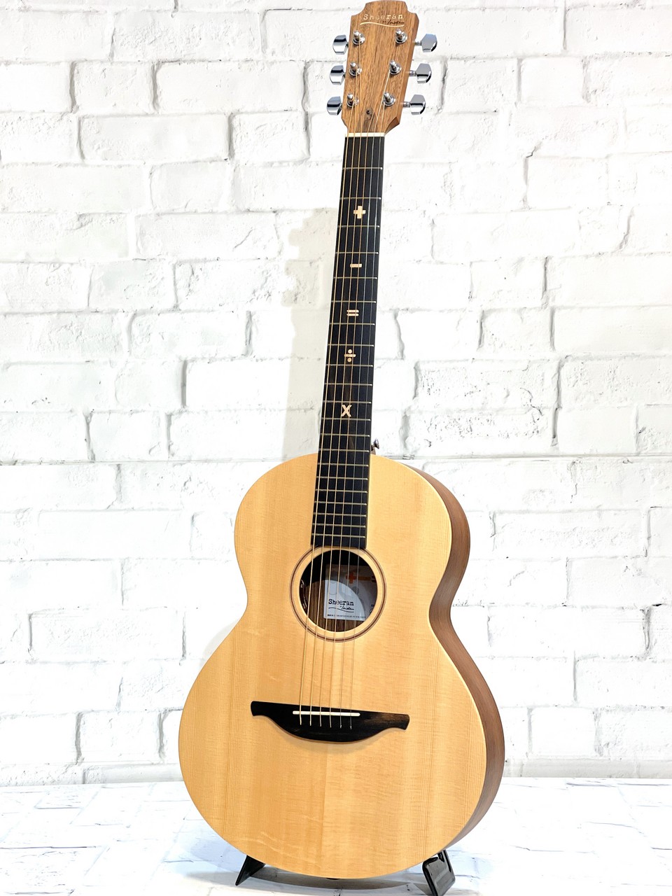 ギター Sheeran by Lowden Tour Edition（新品）【楽器検索デジマート】