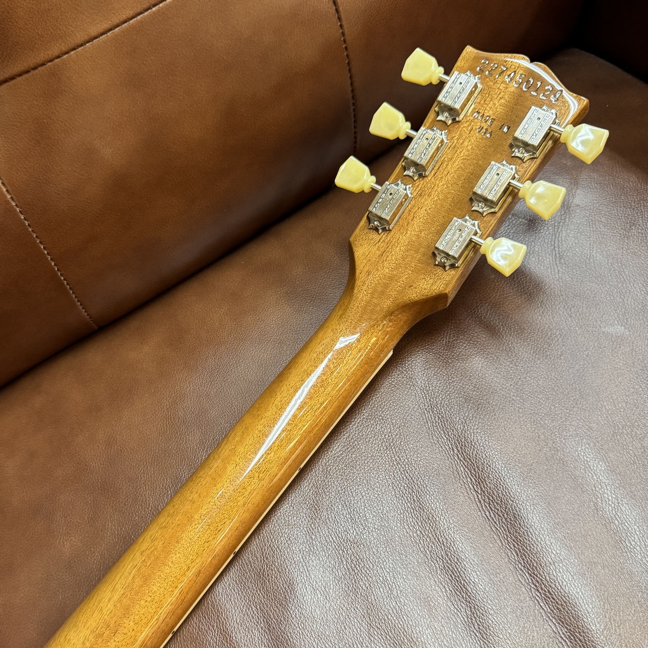 Gibson 【エボニーカラー】 Les Paul Standard '50s Plain Top Ebony