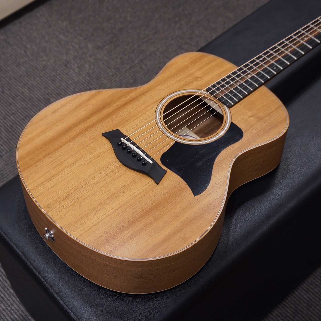 Taylor GS Mini Mahogany 専用取消につき、再値下げ12日迄 GS Mini Mahogany レイヤード・サペリ アコースティックギター